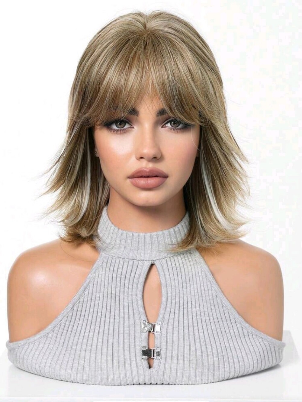 Blonde Layered Shoulder-Length Women’s Wig with Bangs